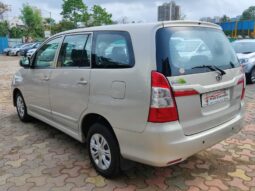 Toyota Innova 2.5 G full