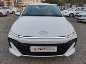 Hyundai Verna 1.5 IVT SX