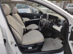 Hyundai Verna 1.5 IVT SX full