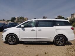 Kia Carnival Limousine Plus 7str full