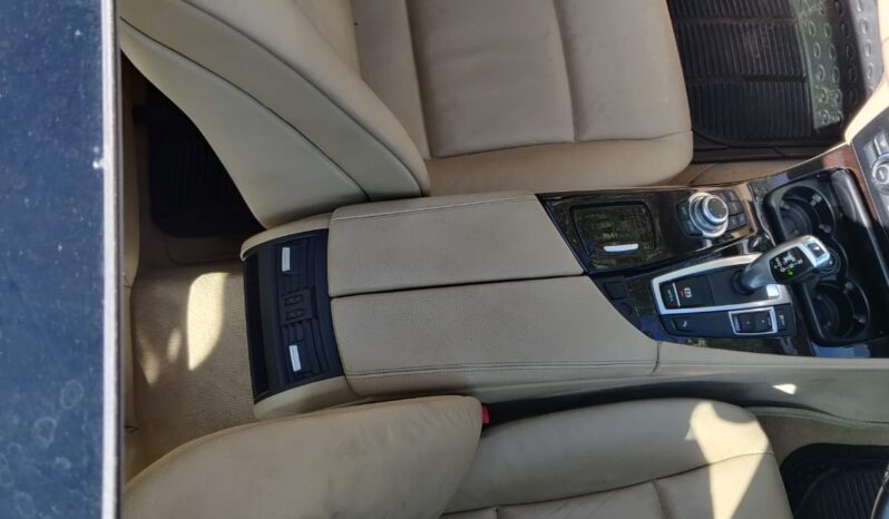 BMW 5 Series 520 D full