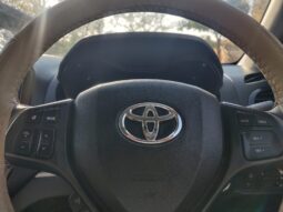 Toyota Urban Cruiser High full