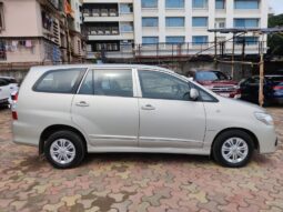 Toyota Innova 2.5 G full