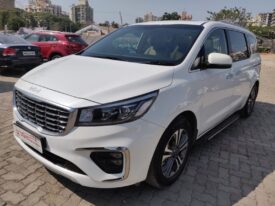 Kia Carnival Limousine Plus