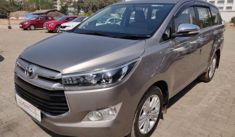 Toyota Innova Crysta 2.7 Z full