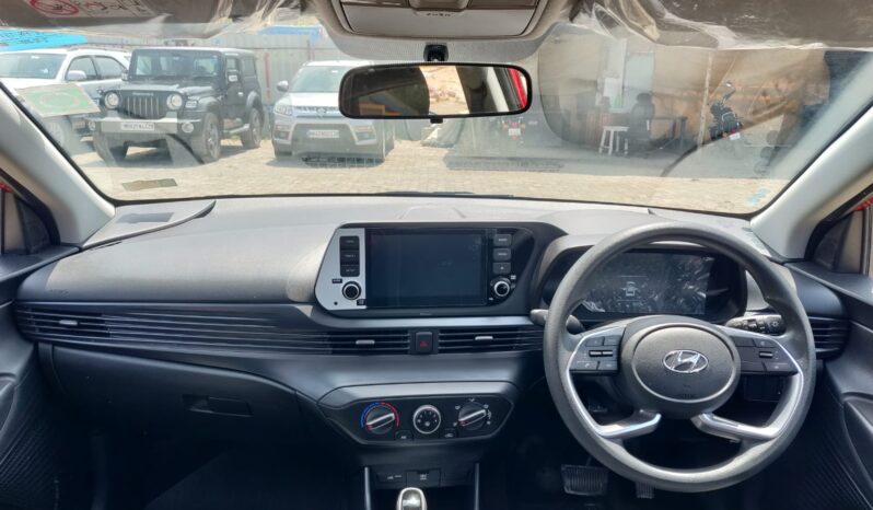 Hyundai i20 Sportz full