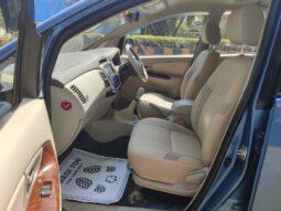 Toyota Innova 2.5 V 8STR full