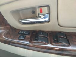 Toyota Innova 2.5 V 8STR full