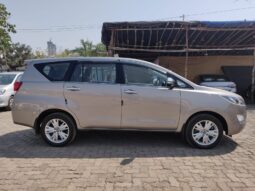 Toyota Innova Crysta 2.7 Z full