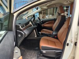 Toyota Innova Crysta 2.7 Z 7STR full