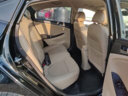 Hyundai Verna 1.6 VTVT SX full