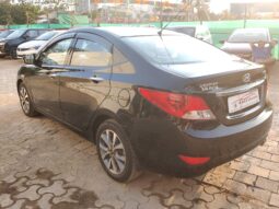 Hyundai Verna 1.6 VTVT SX full