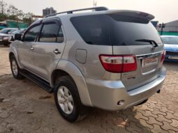 Toyota Fortuner 3.0L 4WD full