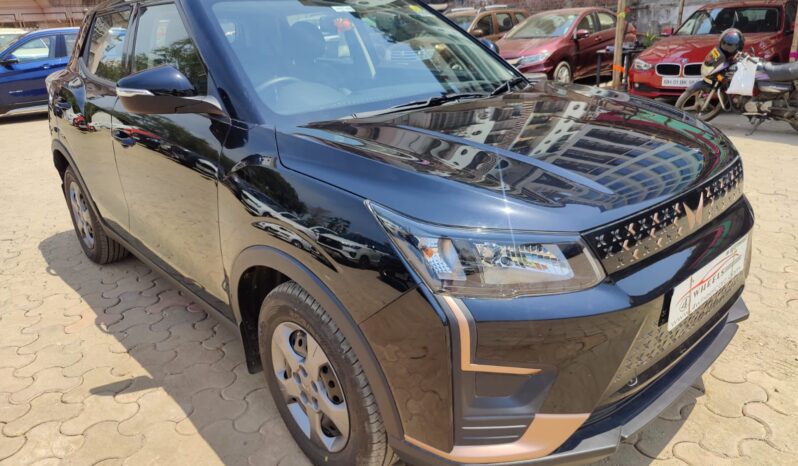 Mahindra XUV400 EC full