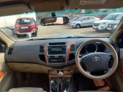 Toyota Fortuner 3.0L 4WD full