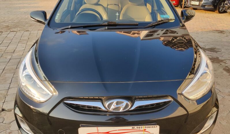 Hyundai Verna 1.6 VTVT SX full