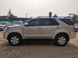 Toyota Fortuner 3.0L 4WD full