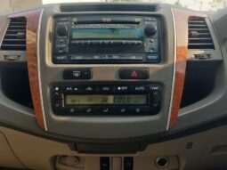 Toyota Fortuner 3.0L 4WD full