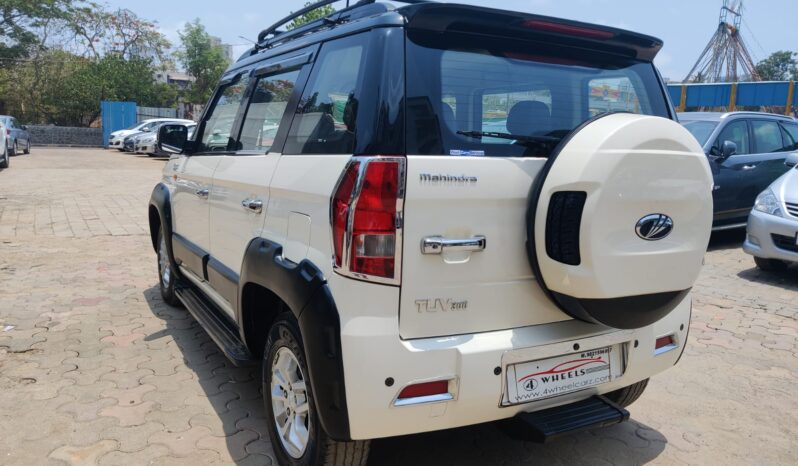 Mahindra TUV300 T8 full