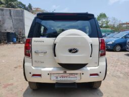 Mahindra TUV300 T8 full