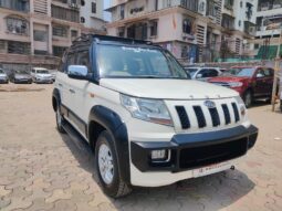 Mahindra TUV300 T8 full