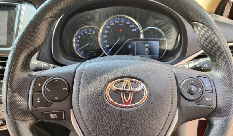 Toyota Yaris 1.5 G full