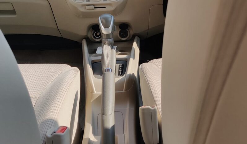 Maruti Ertiga Smart Hybrid VXI full