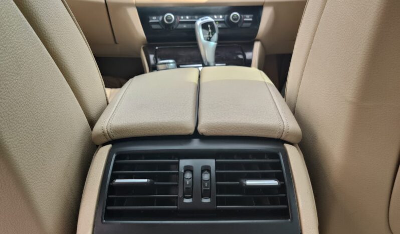 BMW 5 Series 520 D full