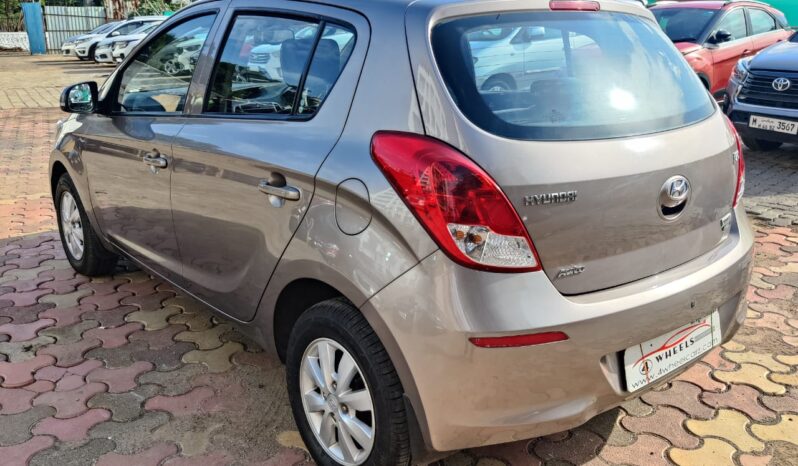 Hyundai i20 Sportz full