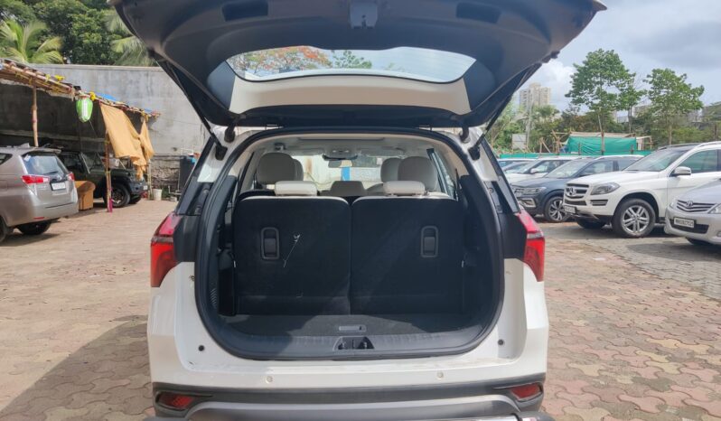 Mahindra XUV700 AX7 L P 7 STR full