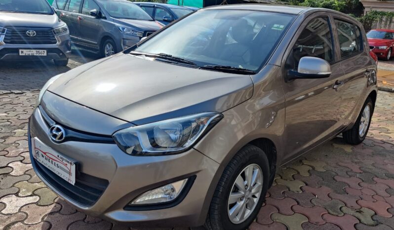 Hyundai i20 Sportz full