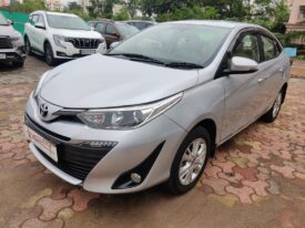 Toyota Yaris 1.5 VX CVT