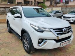 Toyota Fortuner 4×2 full