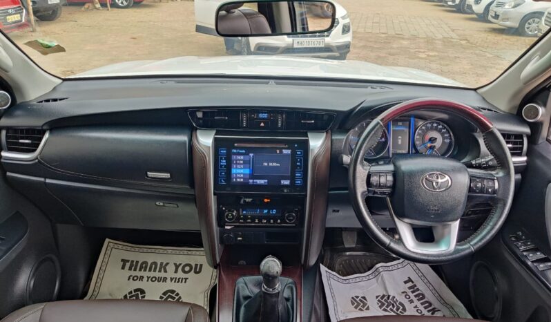 Toyota Fortuner 4×2 full