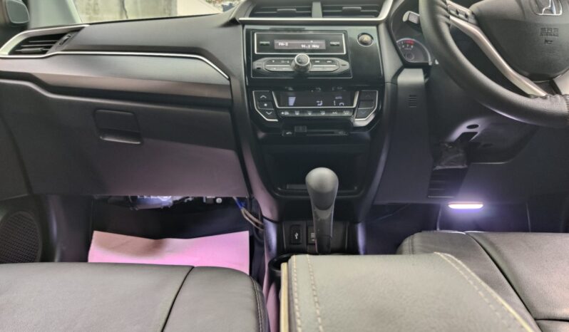 Honda BR-V 1.5 V full