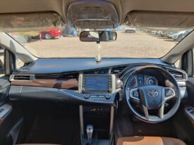 Toyota Innova Crysta 2.7 Z 7STR