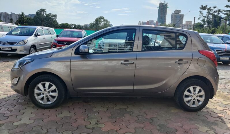 Hyundai i20 Sportz full