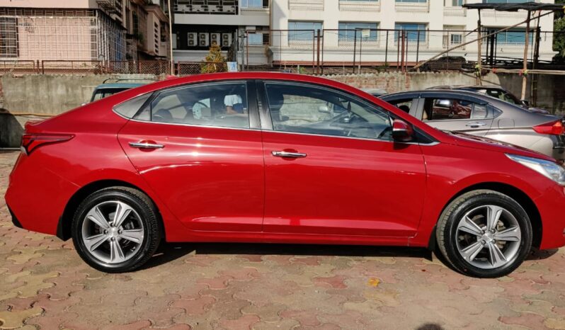 Hyundai Verna 1.6 SX Plus full