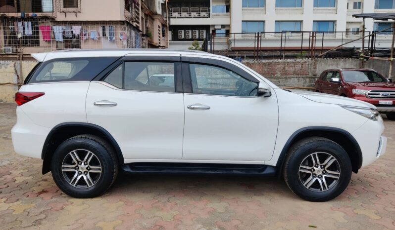 Toyota Fortuner 4×2 full