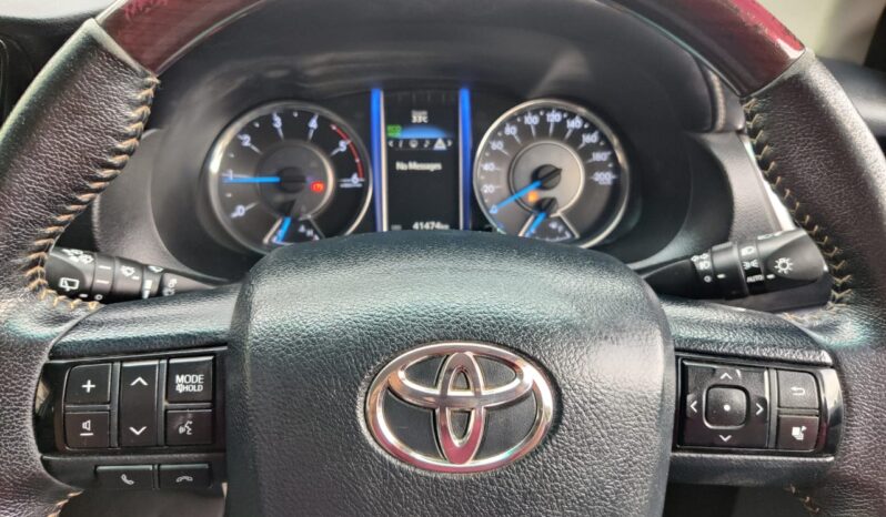 Toyota Fortuner 4×2 full