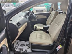 Skoda Rapid 1.6 MPI Active full