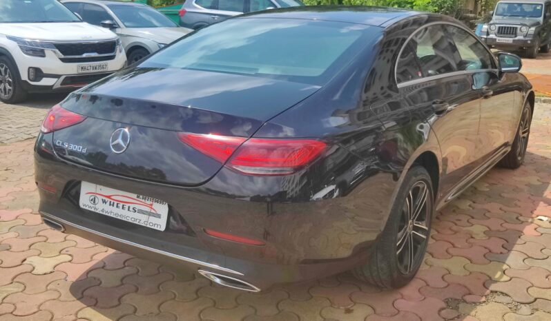 Mercedes CLS  300 D full