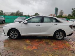 Hyundai Verna 1.6 MPI IVT SX(O) full