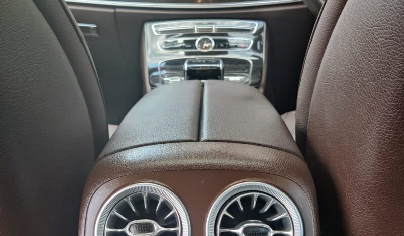 Mercedes CLS  300 D full