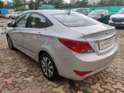 Hyundai Verna 1.6 VTVT SX full