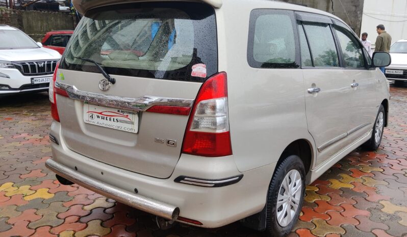 Toyota Innova 2.5 G 8STR full