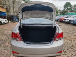 Hyundai Verna 1.6 VTVT SX full