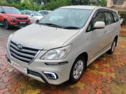 Toyota Innova 2.5 G 8STR full