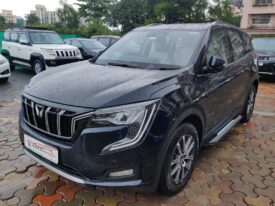 Mahindra XUV700 AX7 D 7 STR