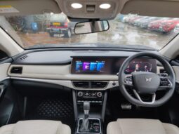 Mahindra XUV700 AX7 D 7 STR full